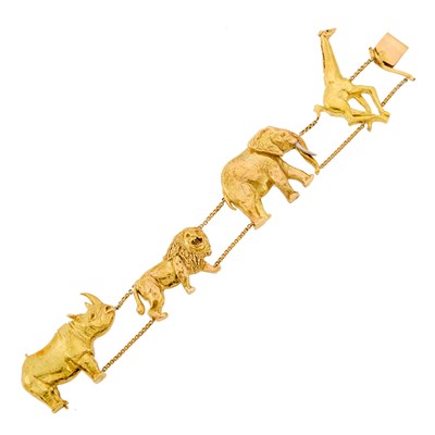 Lot 2284 - Gold Animal Link Bracelet