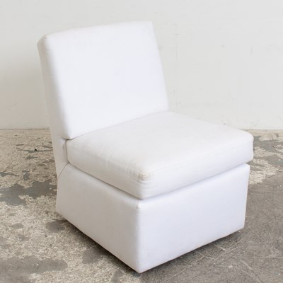 Lot 249 - White Upholstered Slipper Chair