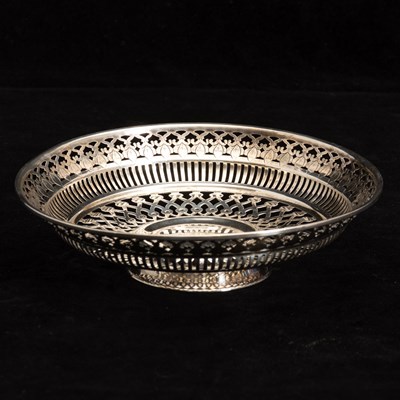 Lot 276 - Sterling Silver Reticulated Footed Bowl