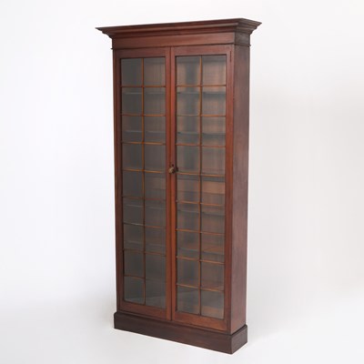 Lot 251 - George III Style Mahogany Bookcase