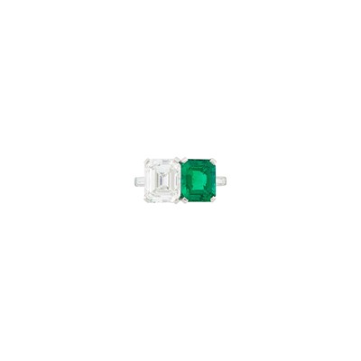 Lot 226 - Platinum, Diamond and Emerald Ring
