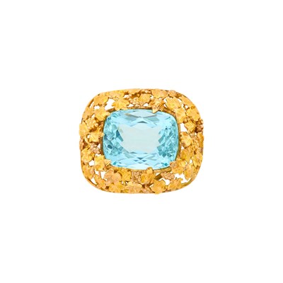 Lot 1031 - Two-Color Gold and Aquamarine Brooch