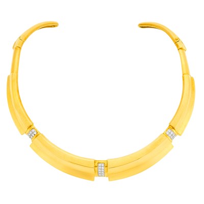 Lot 1008 - Gold and Diamond Necklace