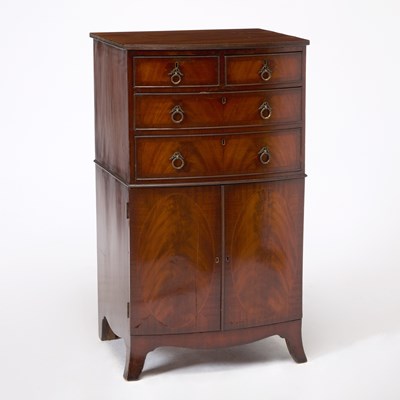 Lot 552 - George III Style Mahogany Bowfront Cabinet