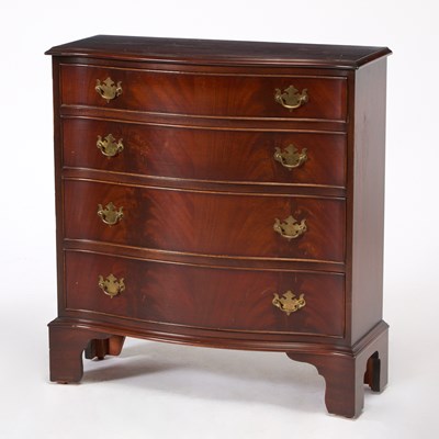 Lot 553 - George III Style Serpentine Mahogany Chest of Drawers