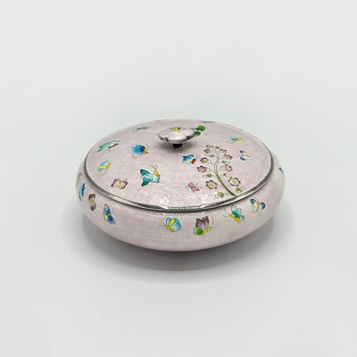 Lot 1225 - Korean 999 Silver and Enamel Box and Cover