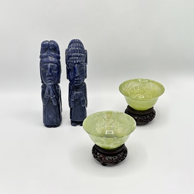Lot 1103 - Two Green Hardstone Bowls with Two Lapis Figures