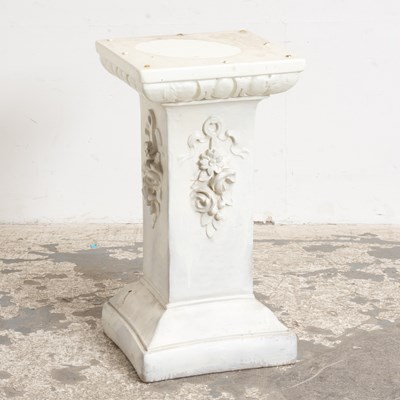 Lot 61 - Horsehair Plaster White Painted Pedestal