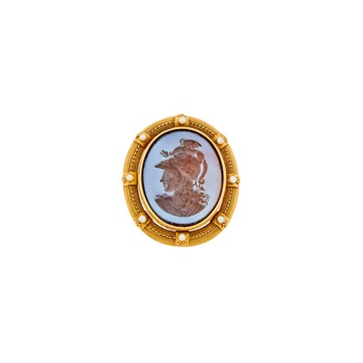 Lot 1114 - Antique Gold, Sardonyx and Cultured Pearl Intaglio Pendant-Brooch