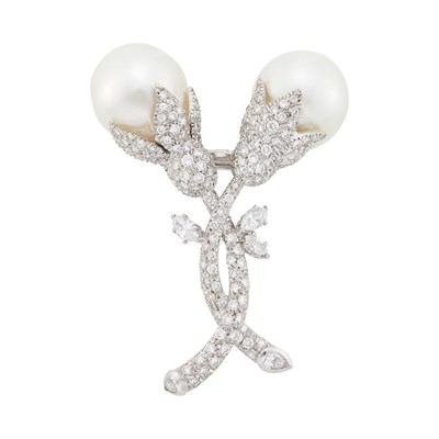 Lot 56 - Platinum, Baroque South Sea Cultured Pearl and Diamond Clip-Brooch