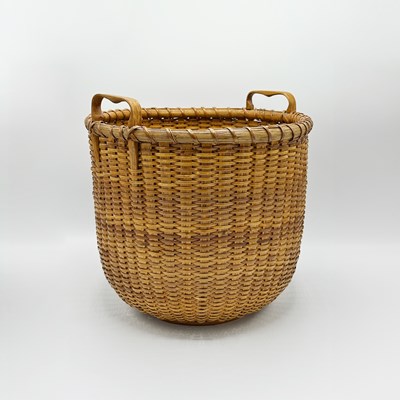 Lot 1150 - Two-handled Nantucket Basket