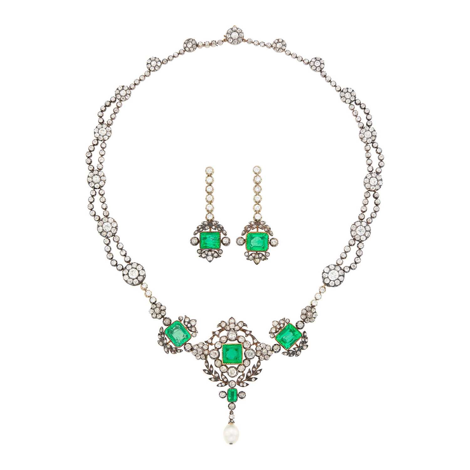 Lot 1078 - Antique Silver, Gold, Emerald, Diamond and Natural Pearl Swag Necklace and Pair of Pendant-Earrings