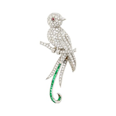 Lot 47 - Platinum, Diamond, and Emerald Bird Clip-Brooch