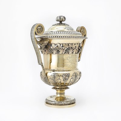 Lot 102 - Anglo-Indian Horse Racing Interest: George III Sterling Silver Gilt Covered Two Handled Cup