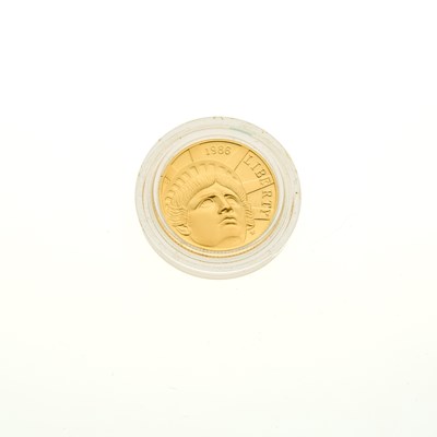Lot 29 - United States 1986-W Statue of Liberty $5 Commemorative Coin