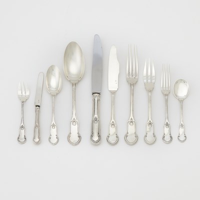 Lot 210 - Silver Set