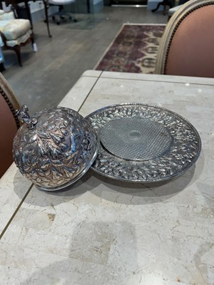 Lot 1133 - Assembled American Silver Repousse Tea and Coffee Service