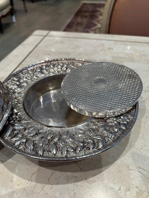 Lot 1133 - Assembled American Silver Repousse Tea and Coffee Service