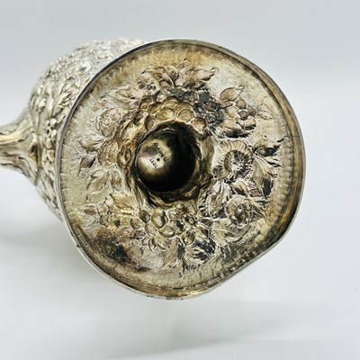 Lot 1133 - Assembled American Silver Repousse Tea and Coffee Service