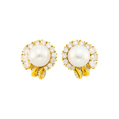 Lot 249 - Pair of Gold, South Sea Cultured Pearl and Diamond Earclips