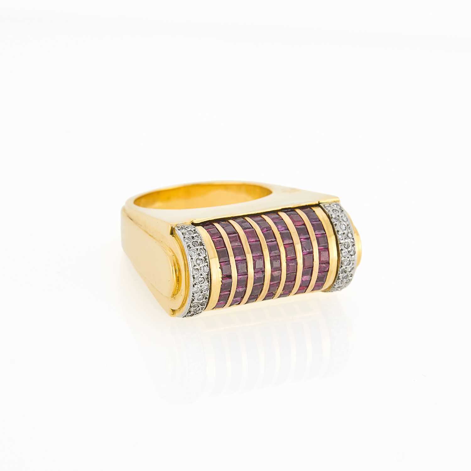 Lot 2336 - Gold, Ruby, Sapphire and Diamond Rotating Ring