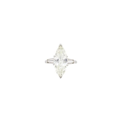 Lot 57 - Platinum and Diamond Ring