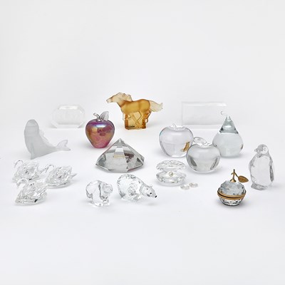 Lot 255 - Group of Glass Paperweights and Table Ornaments