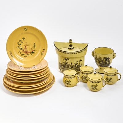 Lot 237 - Mottahedeh Italian Yellow and Black Toile Decorated Six Piece Set