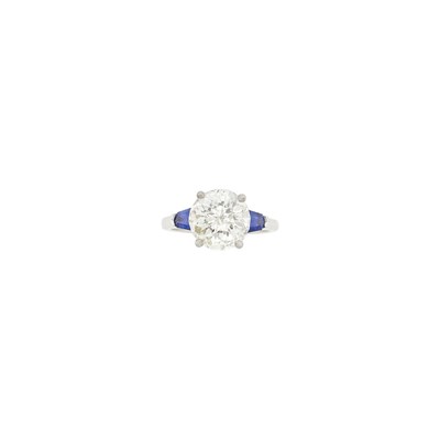 Lot 55 - Platinum, Diamond and Sapphire Ring