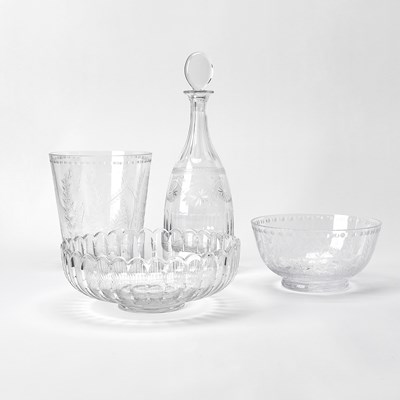 Lot 389 - Group of Four William Yeoward Glass Table Articles