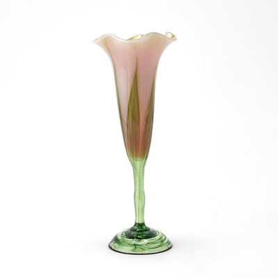 Lot 382 - Lundberg Studios Blown Glass Flower-Form Footed Vase