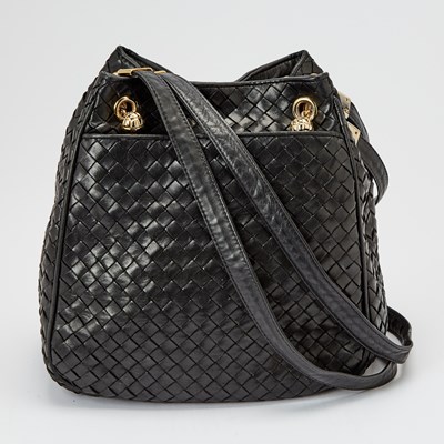 Lot 1240 - Bottega Veneta Black Leather Intrecciato Bag