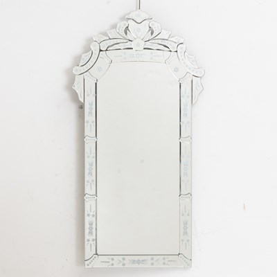 Lot 163 - Venetian Glass Mirror