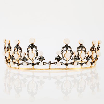 Lot 1334 - Silver, Gilt-Metal, Freshwater Pearl, Glass and Diamond Tiara