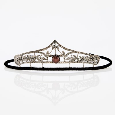 Lot 1340 - White Metal, Dyed Gray Pearl and Diamond Tiara