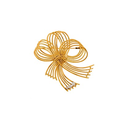 Lot 1100 - Gold and Diamond Bow Brooch