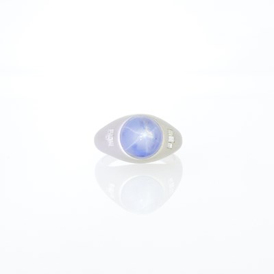 Lot 1268 - Gentleman's Platinum, Star Sapphire and Diamond Ring