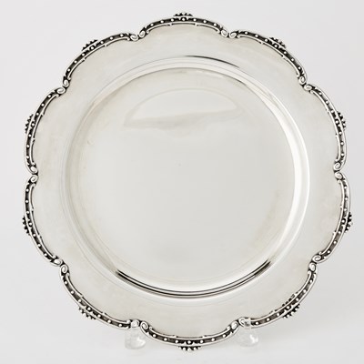 Lot 3153 - Italian Silver Circular Tray
