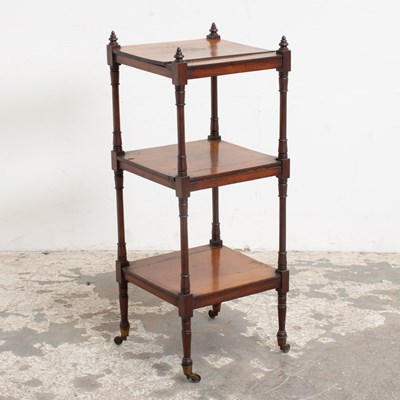 Lot 28 - Victorian Mahogany Étagère