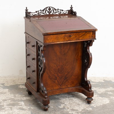 Lot 127 - Victorian Style Davenport