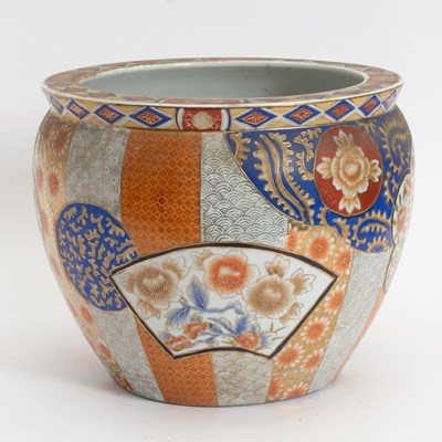 Lot 87 - Japanese Style Porcelain Fish Bowl