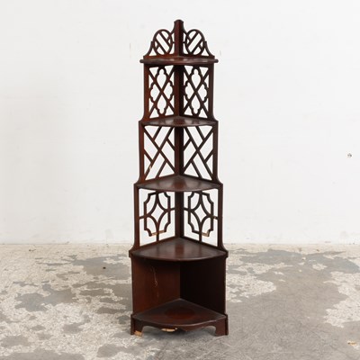 Lot 62 - Chippendale Style Mahogany Five-Tiered Corner Shelf