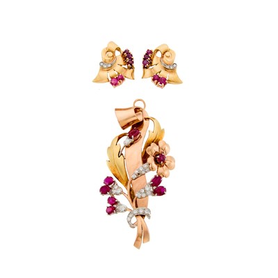 Lot 1169 - Retro Tricolor Gold, Ruby and Diamond Pendant-Brooch and Pair of Earclips