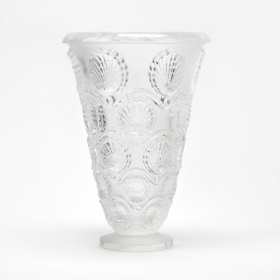 Lot 3110 - Lalique Molded Glass "Cancale" Footed Vase