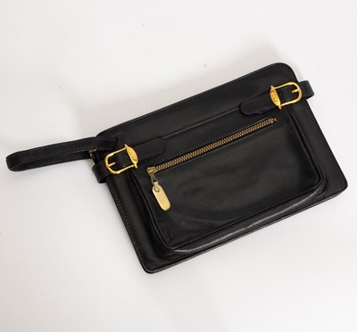 Lot 296 - Gucci Leather Clutch