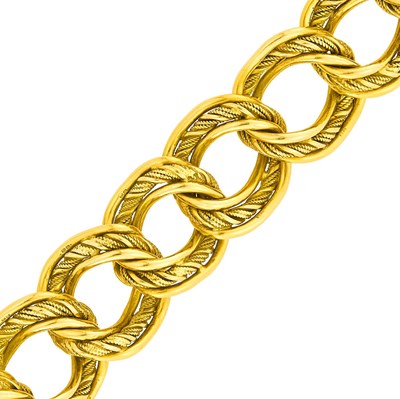 Lot 90 - Kutchinsky Gold Curb Link Bracelet