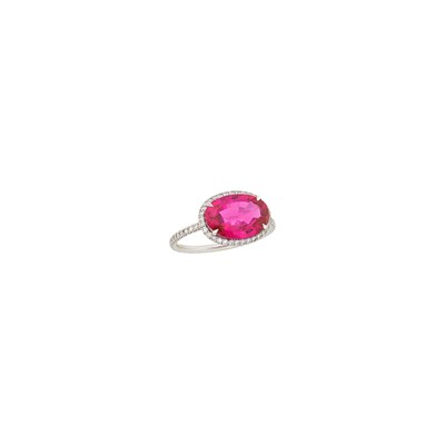 Lot 200 - Platinum, Ruby and Diamond Ring