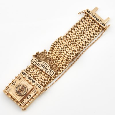 Lot 110 - Ladys Gold and Enamel Bracelet Watch, 17 Jewels, Swiss, in 2 parts, 14K 57 dwt. all