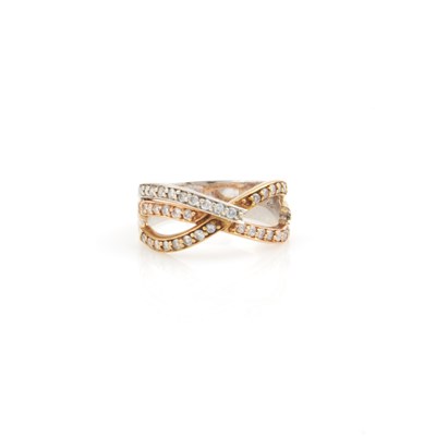 Lot 137 - Diamond Ring, 14K 3 dwt., damaged