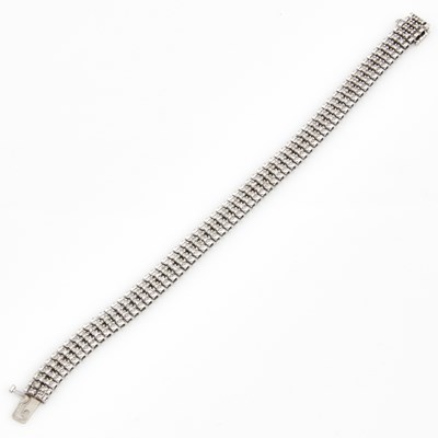 Lot 168 - Diamond Flexible Bracelet, 136 diamonds about 1.75 cts., 14K 12 dwt.